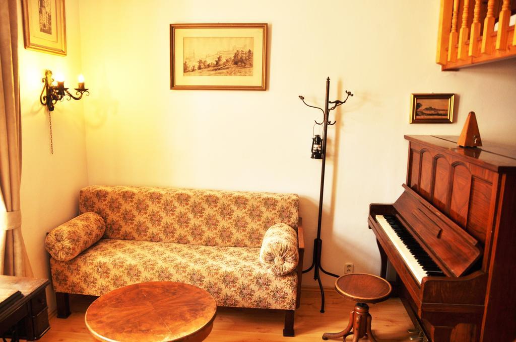 Traditional Slovak Apartment Bratislava Exteriér fotografie