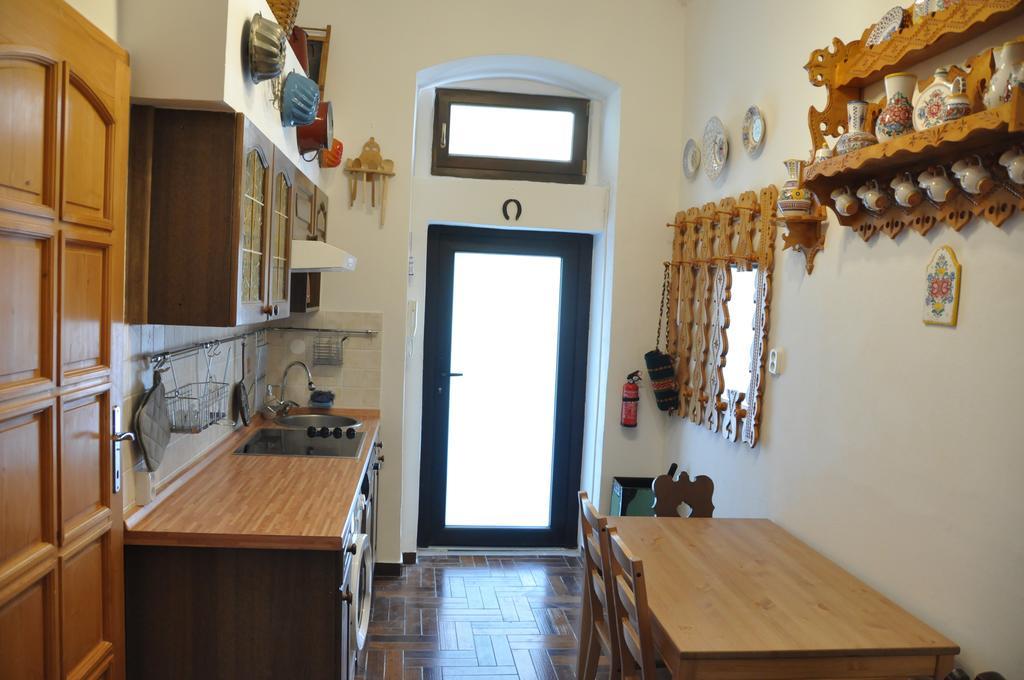 Traditional Slovak Apartment Bratislava Exteriér fotografie